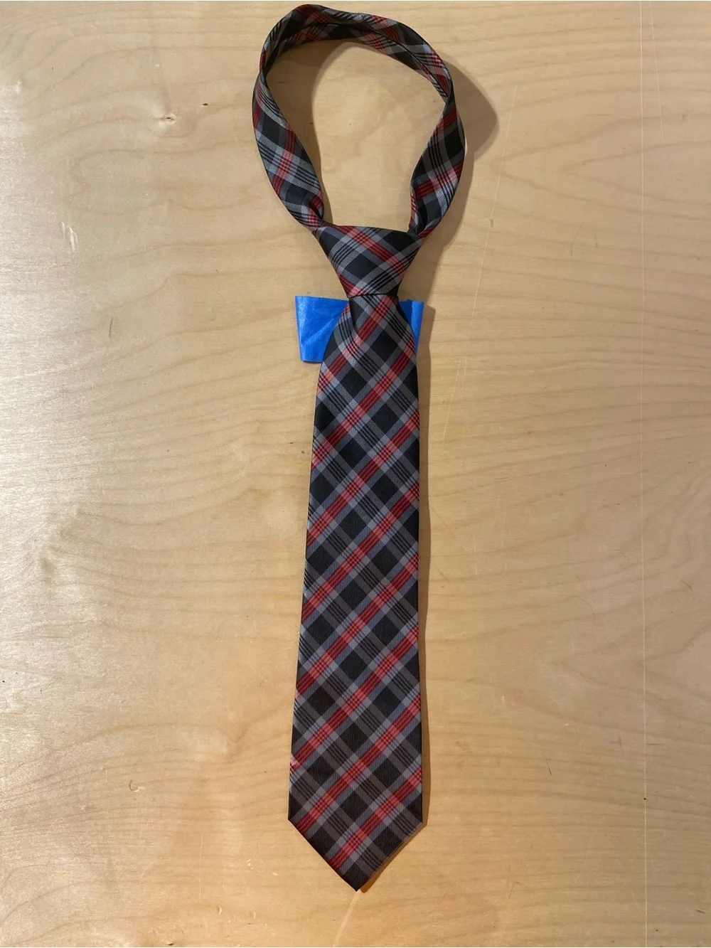 Milano Moda Classic Plaid Men's Tie in Black and Red (SJ)